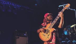 Thundercat 001 Imposible seguir la velocidad de sus dedos