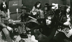 fuzzville-thee-hypnotics-popchild2019 Thee Hypnotics